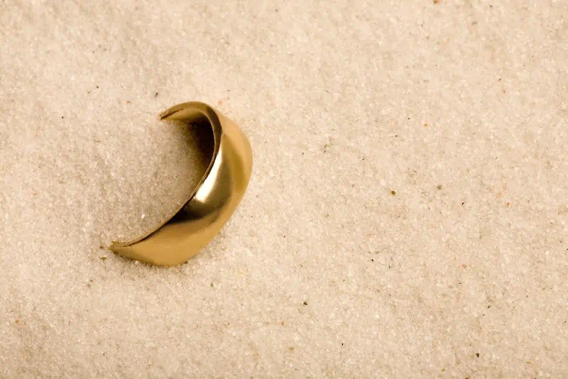Sometimes you can find buried rings while metal detecting