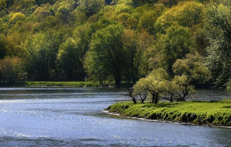 Can you go metal detecting in Pennsylvania state parks?